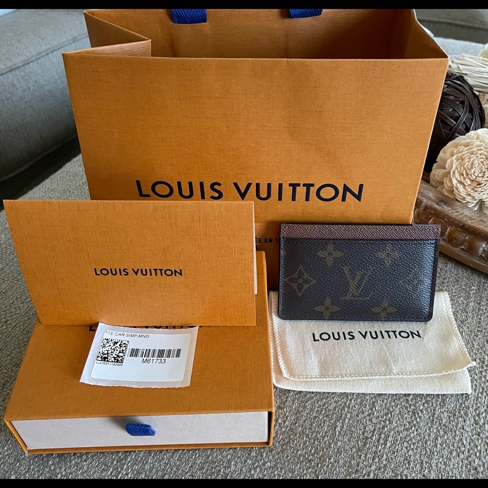 Louis Vuitton Card Holder